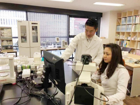 贝泰妮通过并购彩妆品牌“姬芮”和“泊美”实现品类多元化