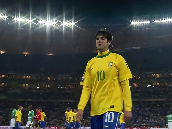 p卡卡：梅西C罗之前最后一位足坛王者p