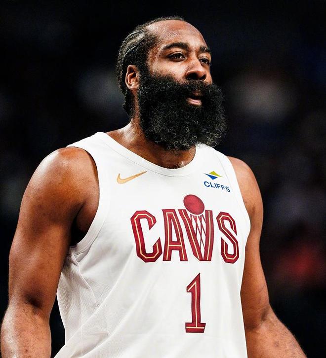 哈登助骑士客场大胜独行侠，独行侠重建之路遇