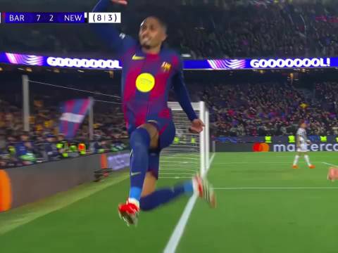 巴萨7-2大胜纽卡诺坎普沸腾 梅西现身迈阿密训练