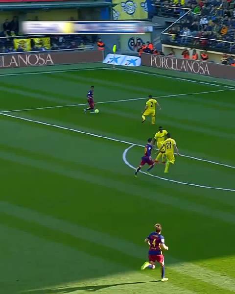 巴萨7-2大胜纽卡诺坎普沸腾 梅西现身迈阿密训练