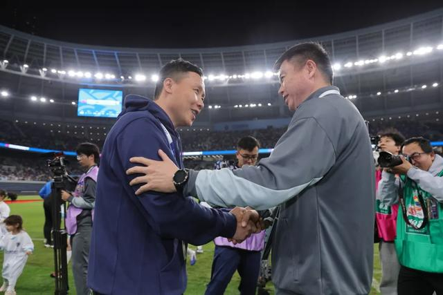 深圳新鹏城主场力克津门虎 戴伟浚复出助球队斩