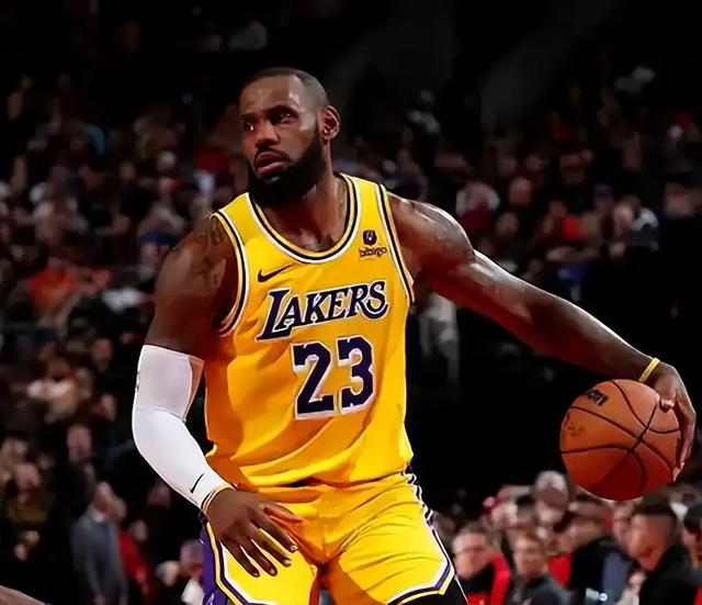 詹姆斯助攻逼近基德 湖人战绩飙升